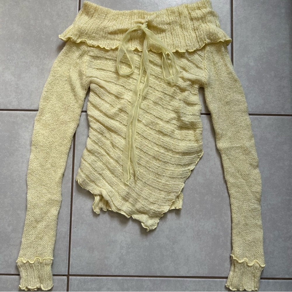 Urban Outfitters Kimchi Blue Fiora Sweater